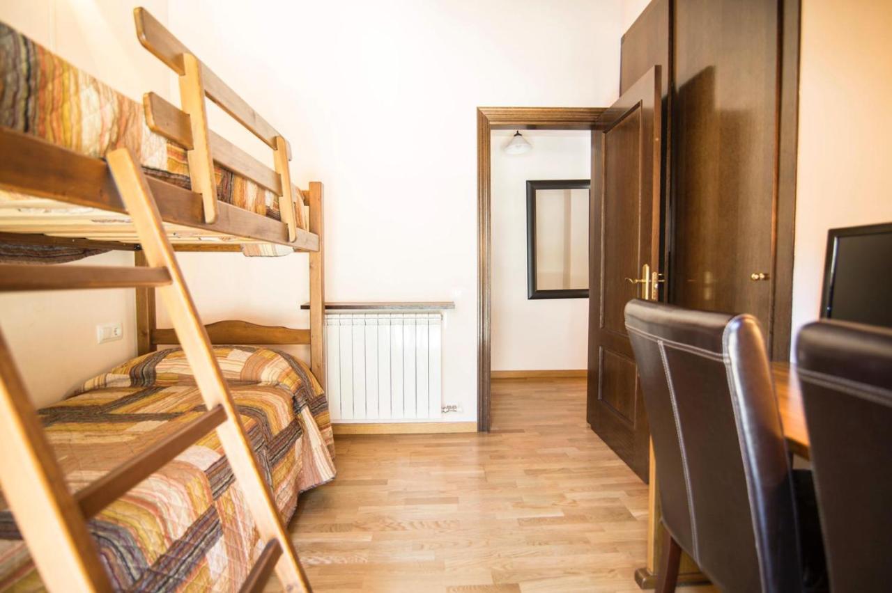 Bonic D'Aneu Apartment เอสเตร์รี ดาเนว ภายนอก รูปภาพ
