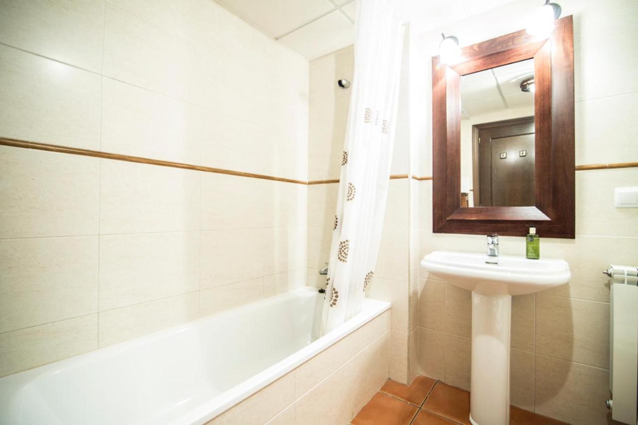 Bonic D'Aneu Apartment เอสเตร์รี ดาเนว ภายนอก รูปภาพ